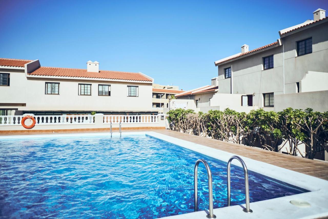 Apartment Luxury House In