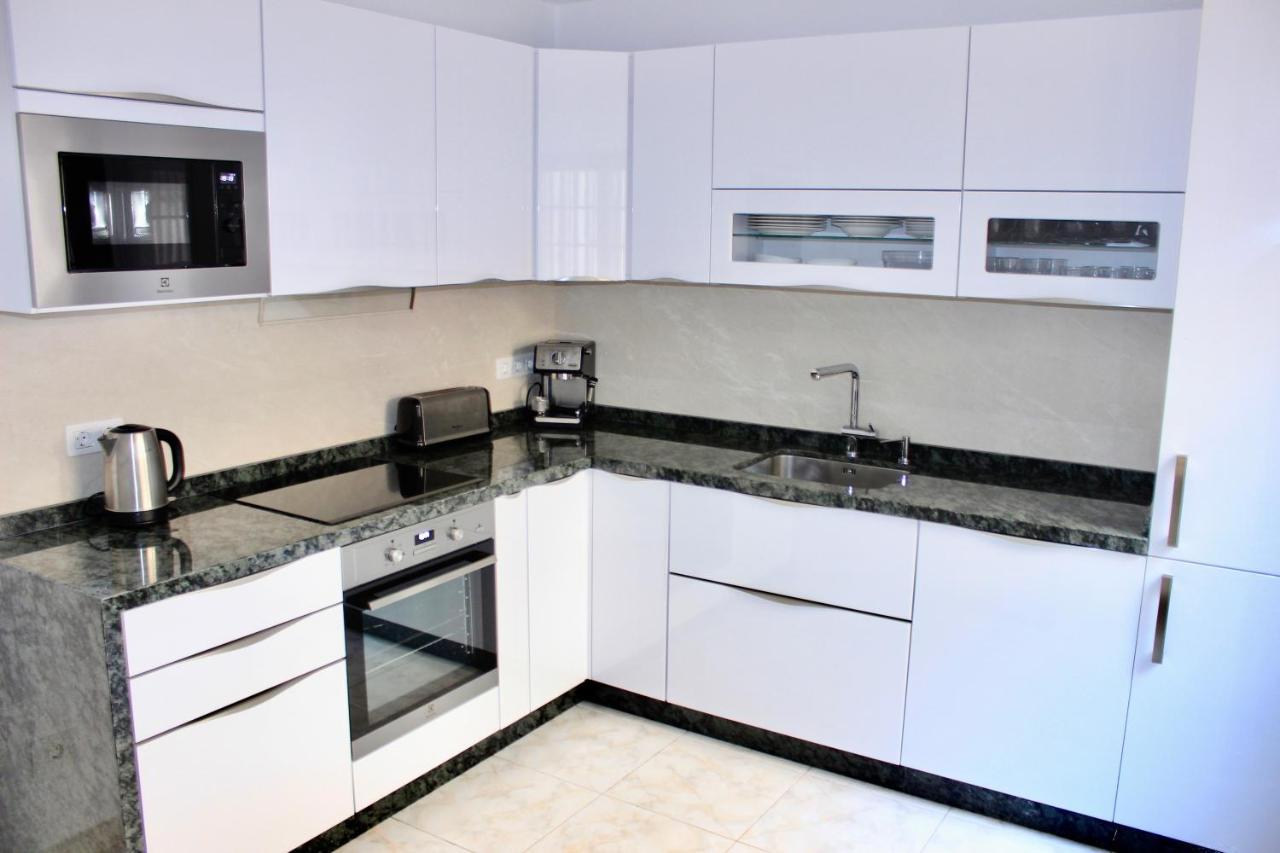 Luxury House In Apartament *